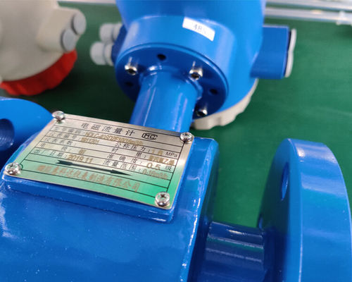 Đồng hồ đo lưu lượng nước điện từ đồng thau Bộ chuyển đổi hiển thị đồng hồ đo lưu lượng điện từ