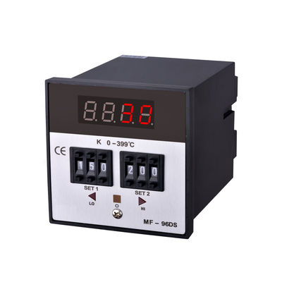 Bảng điều khiển kỹ thuật số 10A Vôn kế Dc và Ampe kế có đèn đỏ